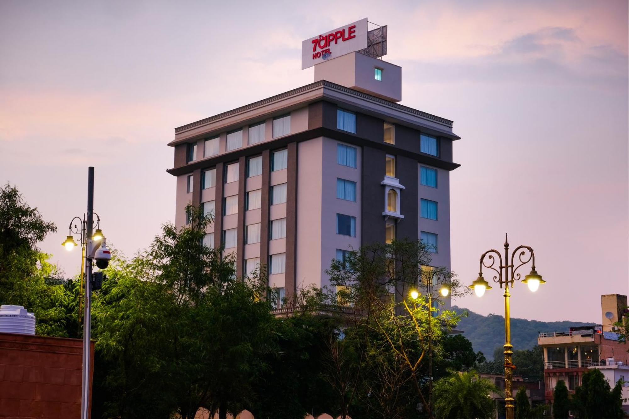 7 Apple Hotel Jal Mahal, ジャイプール エクステリア 写真